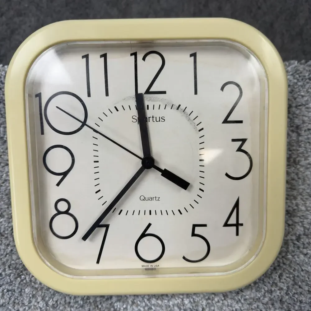 Vtg MCM Spartus Wall Clock Quartz Tested & WORKS CREAM BEIGE Made USA
